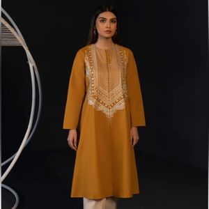 Pakistani sapphire brand kurta